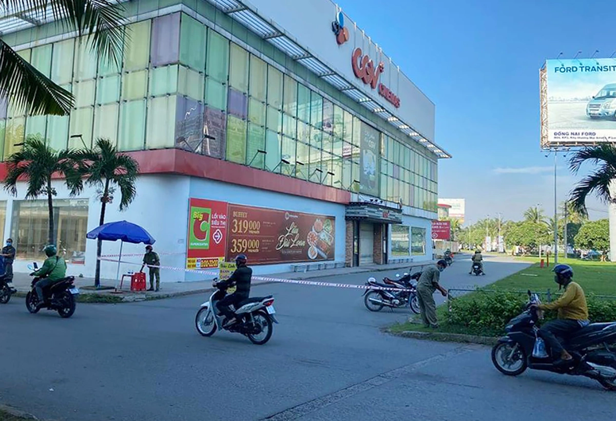 Đồng Nai phong tỏa siêu thị Big C