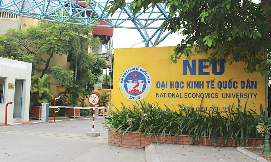Có nên học ngành Công nghệ thông tin ở trường Kinh tế?