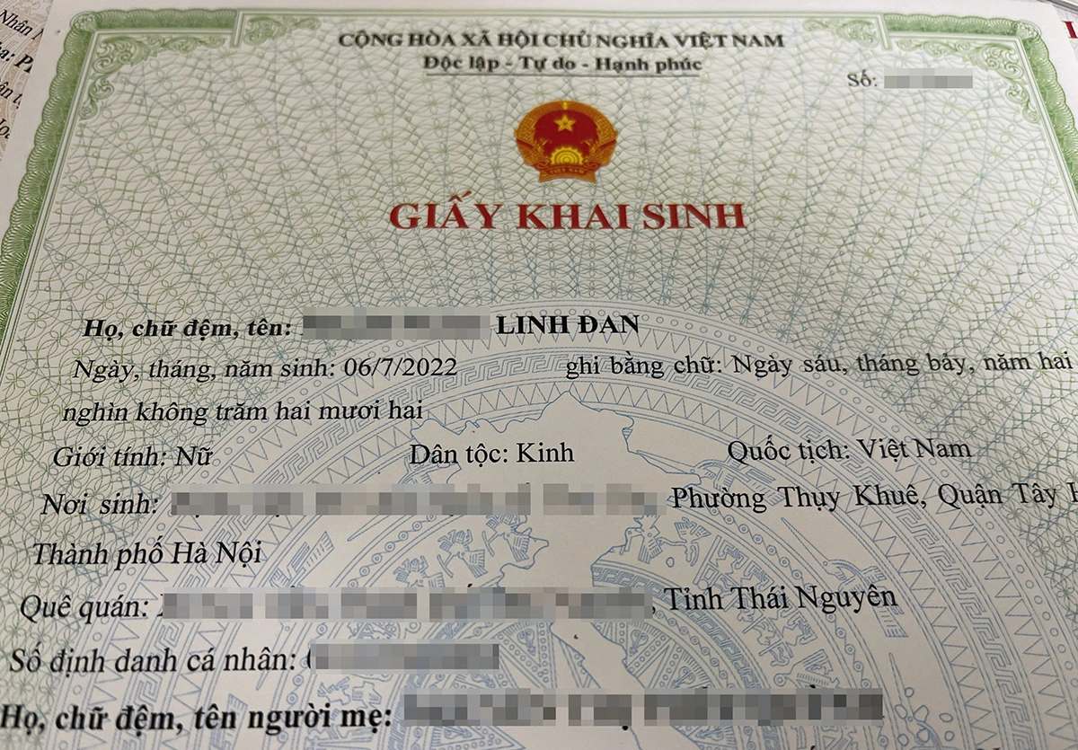 Phân vân việc đổi tên khai sinh cho 'hợp phong thủy'