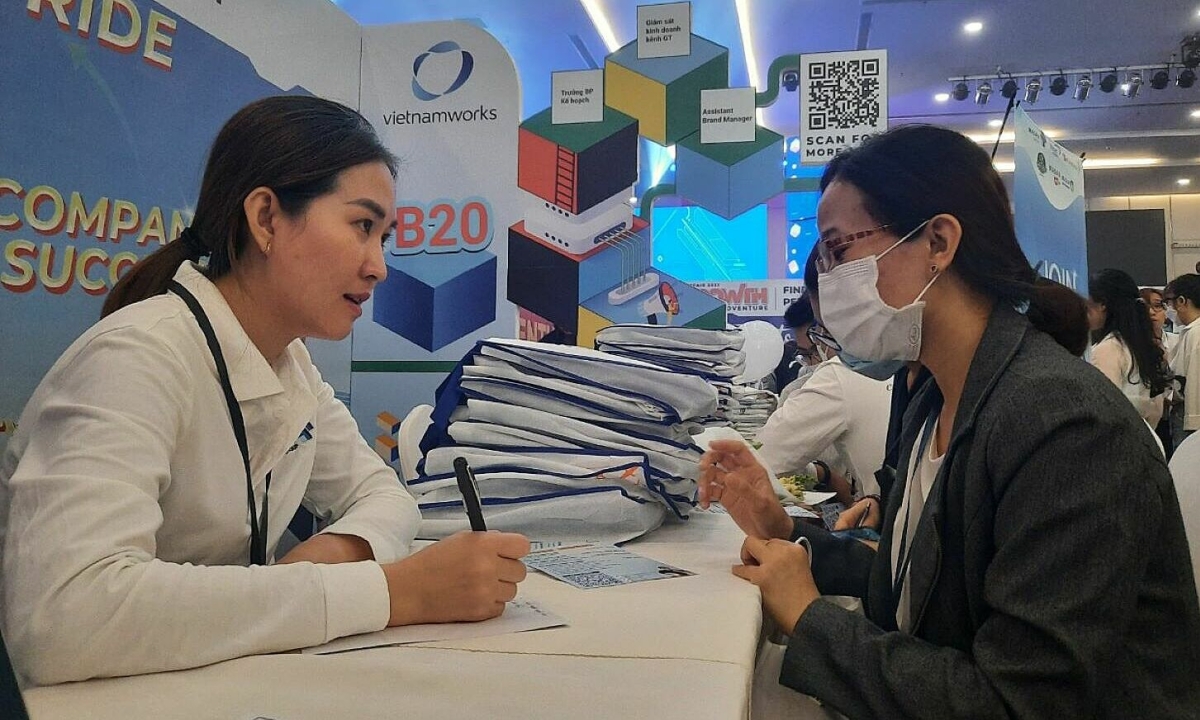 Hơn 46% người tìm việc muốn lương trên 20 triệu đồng mỗi tháng - VnExpress