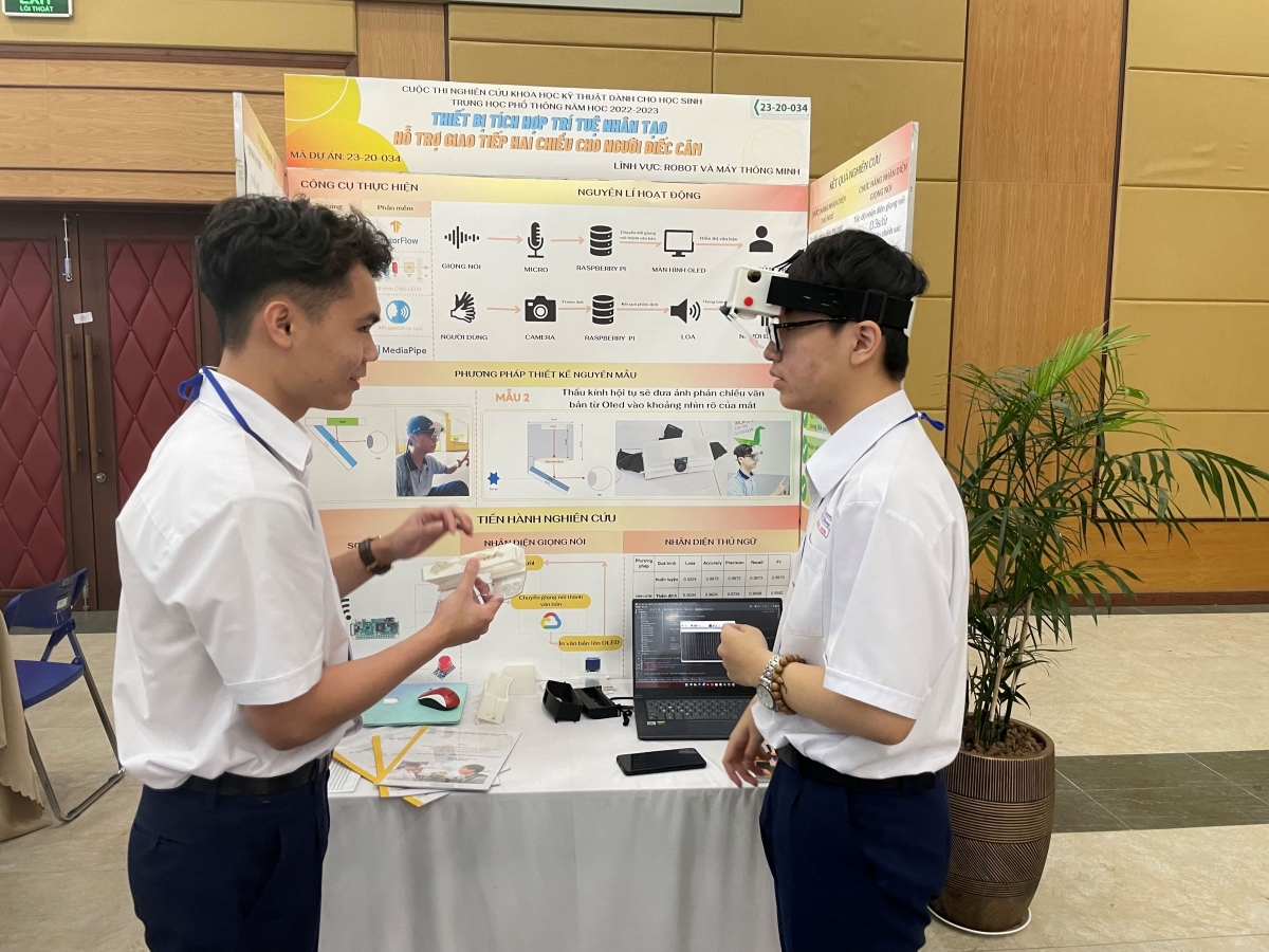 Những giải pháp nổi bật tại Hội thi sáng tạo kỹ thuật cho học sinh TP HCM