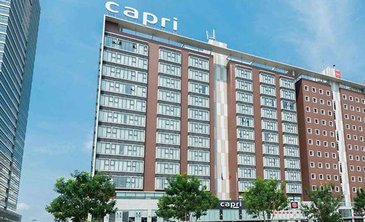 Làn sóng rao bán, đóng cửa khách sạn