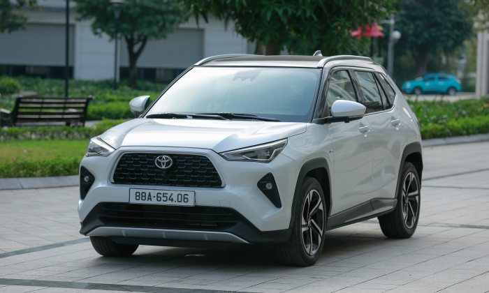 View - Toyota Yaris Cross: giá lăn bánh 9/2024, TSKT, đánh giá chi tiết: giá lăn bánh 9/2024, TSKT, đánh giá chi tiết