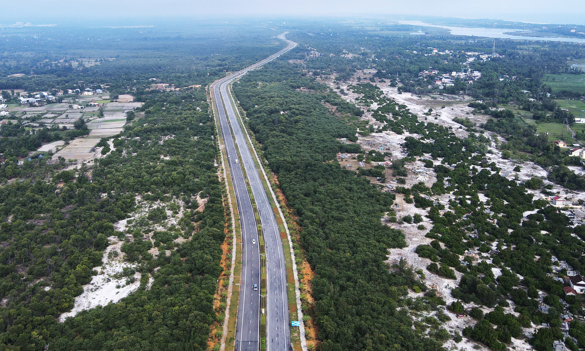 Gallery - Đường ven biển Quảng Nam hoàn thành - VnExpress