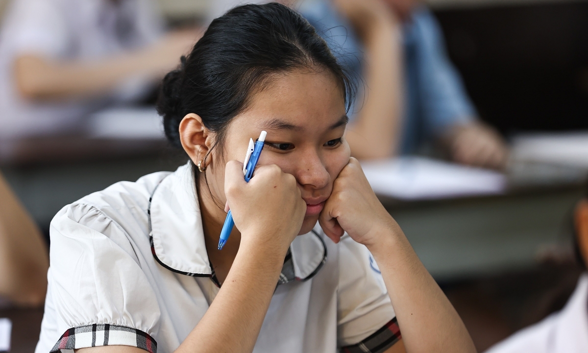 Gallery - Các tỉnh tiếc nuối vì phải dừng tuyển lớp 10 bằng IELTS - VnExpress