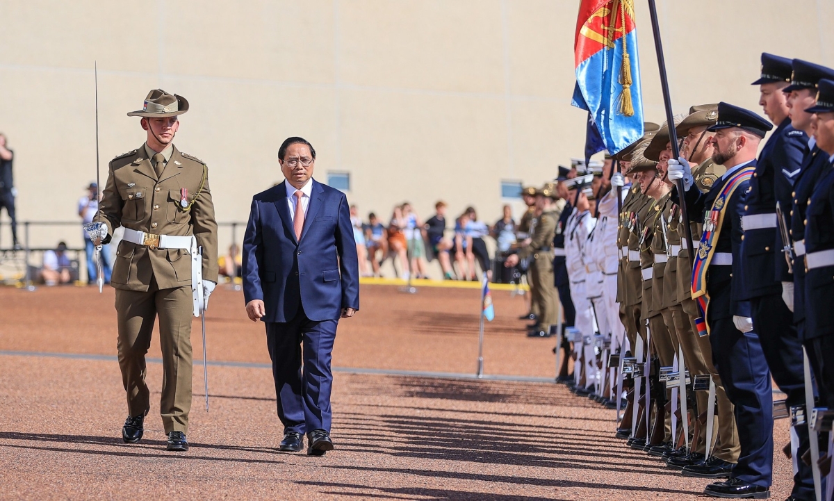 Gallery - Australia bắn đại bác chào mừng Thủ tướng Phạm Minh Chính - VnExpress