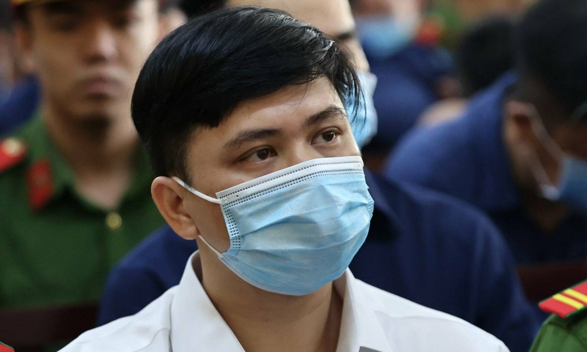 View - Cựu lãnh đạo SCB: 'Bà Trương Mỹ Lan nhiều lần chuyển tiền ra nước ngoài' - VnExpress