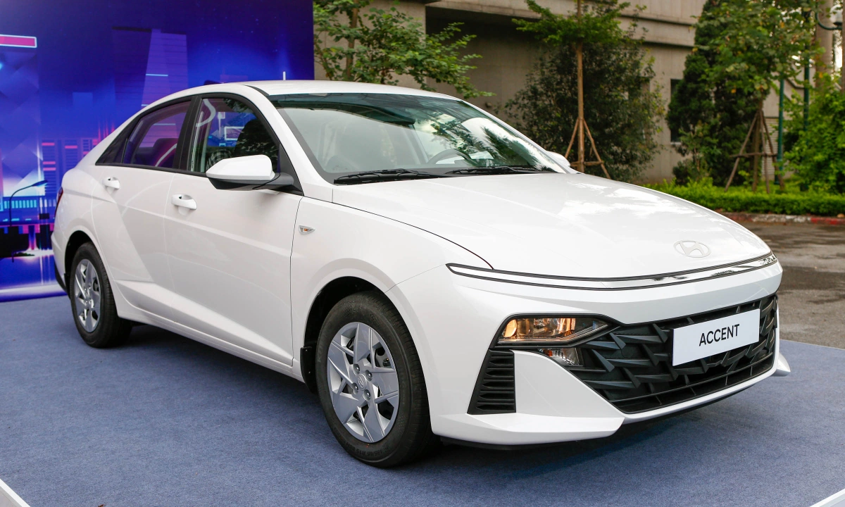 View - Hyundai Accent 2024: sedan cỡ nhỏ thay đổi toàn diện - Báo VnExpress