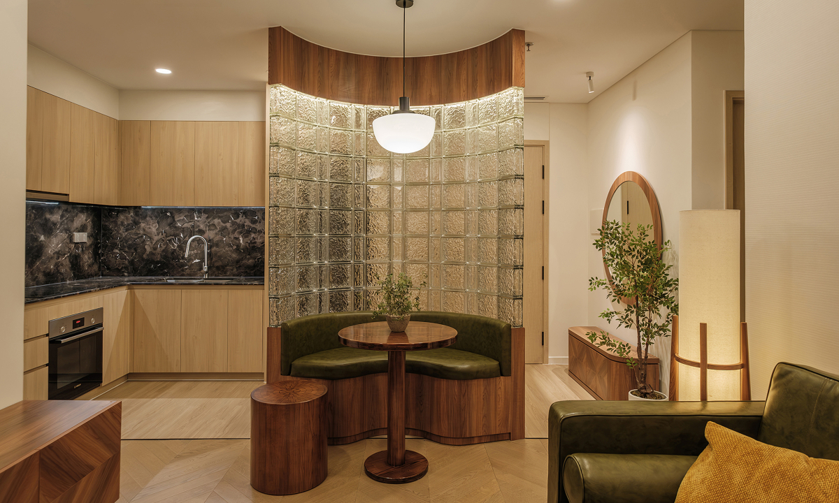 Gallery - Bàn ăn như 'ốc đảo nhỏ' trong căn hộ 65 m2 - Báo VnExpress