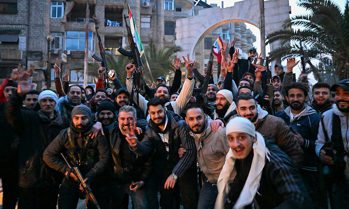 Gallery - Phiến quân Syria tuyên bố chính quyền Tổng thống Assad sụp đổ - Báo VnExpress