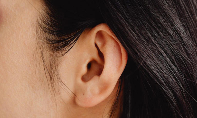 Lý do một số người có thể vẫy tai - Báo VnExpress