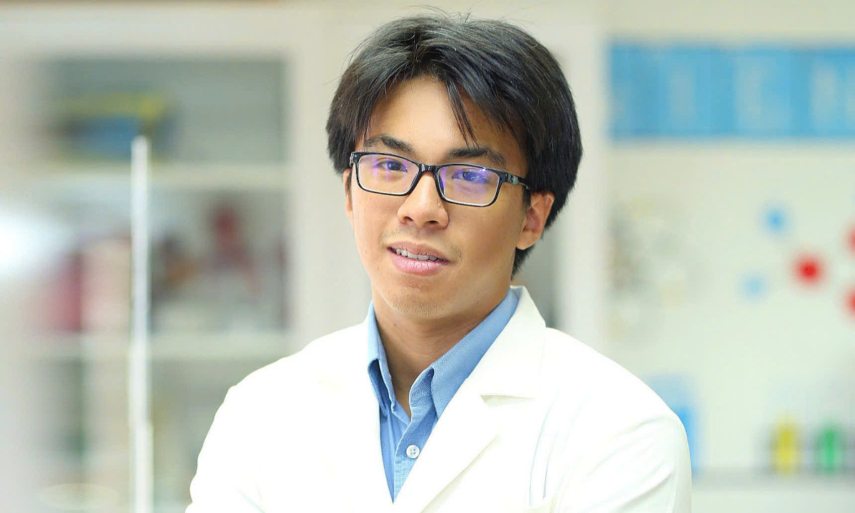 Nam sinh đỗ Đại học Johns Hopkins với nghiên cứu phát hiện tế bào ung thư Nam sinh đỗ Đại học Johns Hopkins với nghiên cứu phát hiện tế bào ung thư