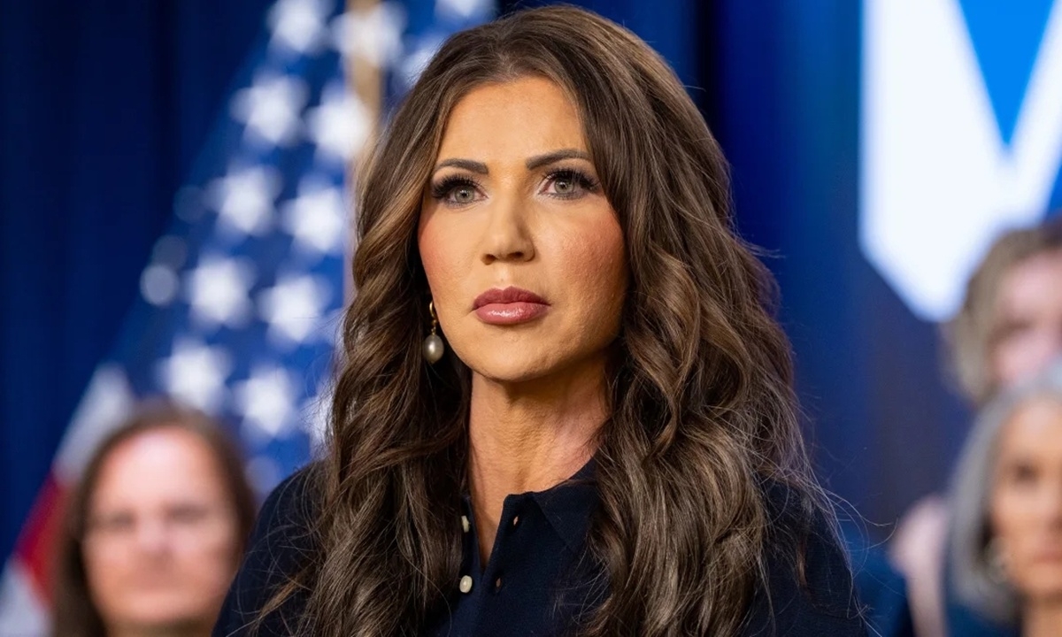 Bộ trưởng An ninh Nội địa Mỹ bị trộm túi chứa 3.000 USD - Báo VnExpress