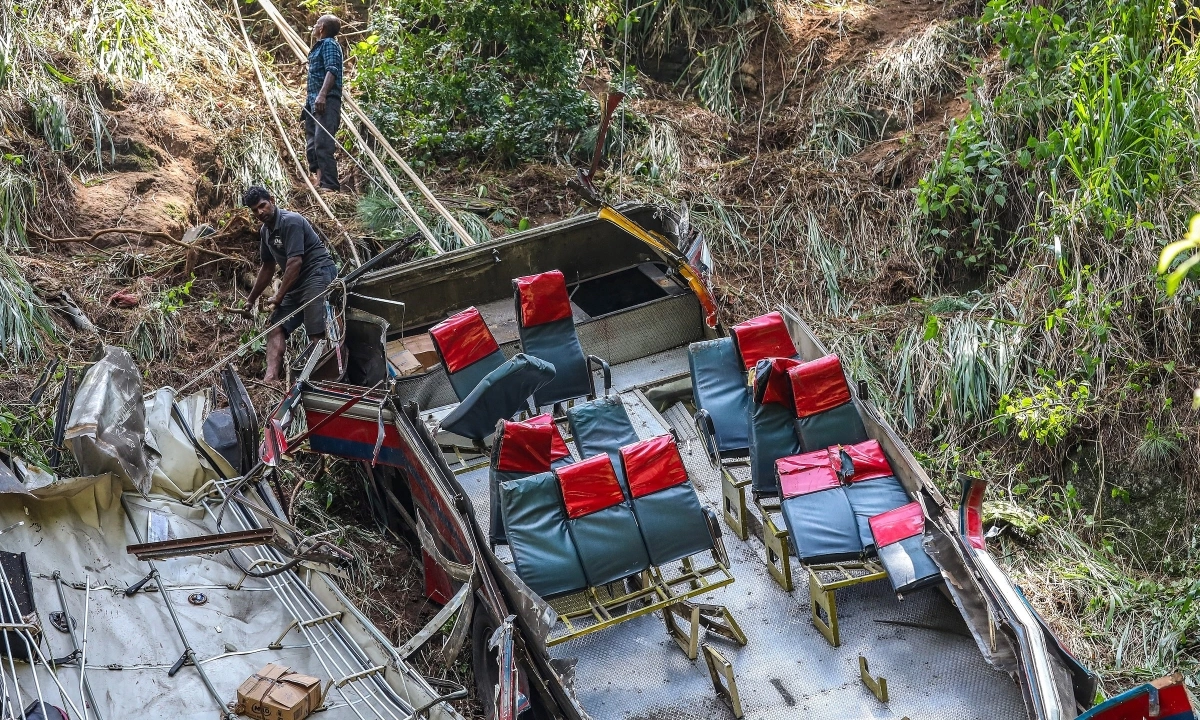 Sri Lanka dùng AI giám sát tài xế để ngăn tai nạn - Báo VnExpress