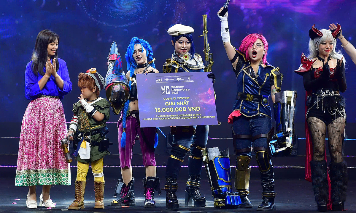 Đội Bara Rocket giành giải Cosplay Contest 2025