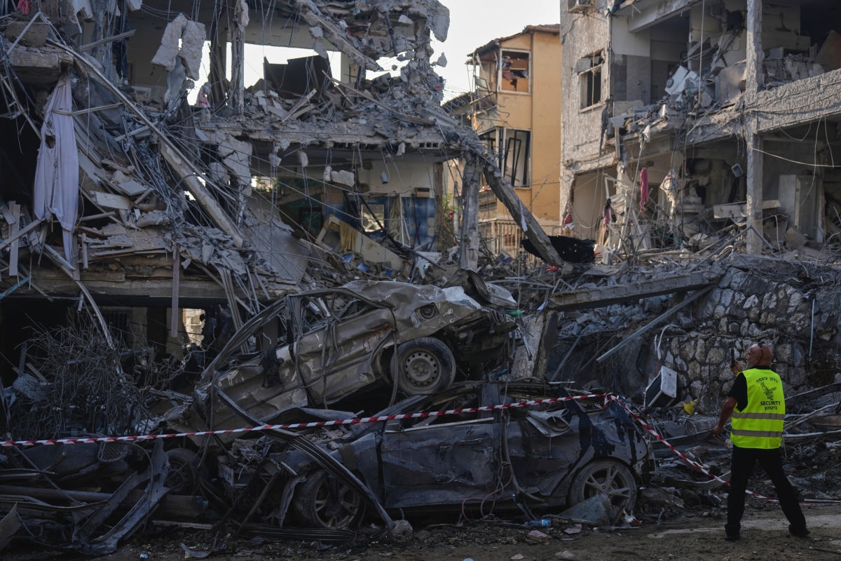 Gallery - Cảnh đổ nát ở Israel sau đòn trả đũa của Iran - Báo VnExpress