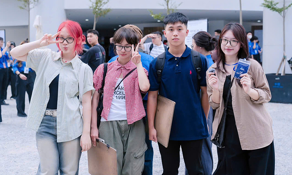 Đề thi Vẽ mỹ thuật gây bất ngờ vì 'như thi Văn' - Báo VnExpress