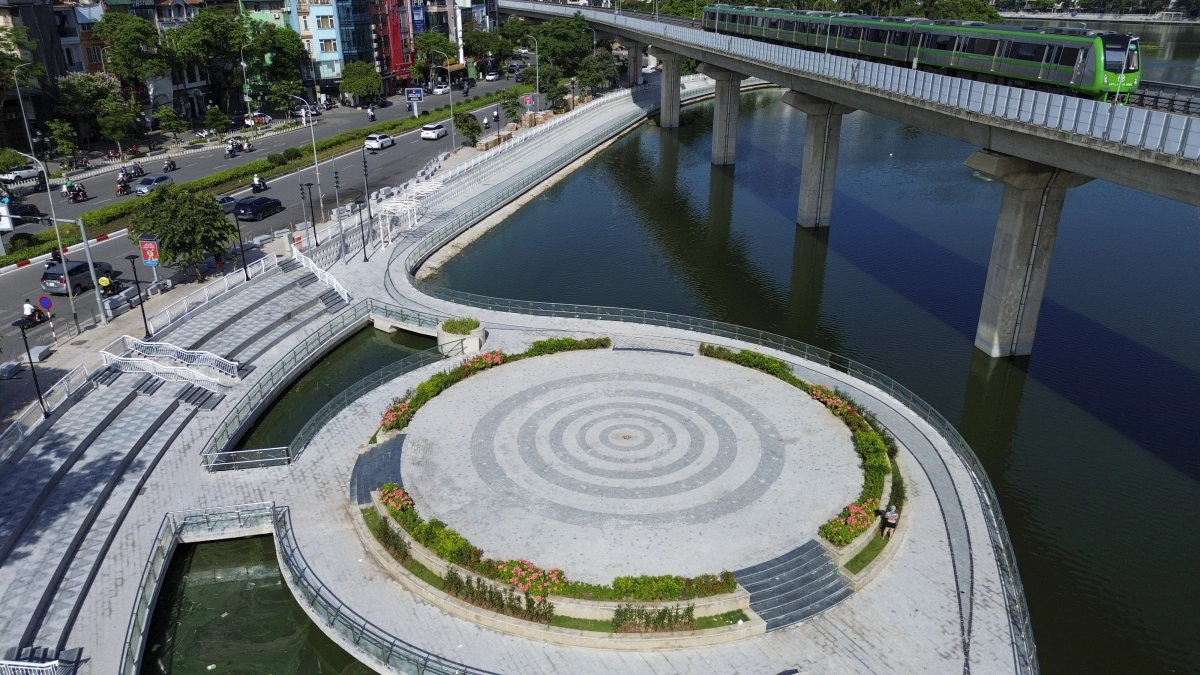 Hồ Hoàng Cầu 'lột xác' sau cải tạo