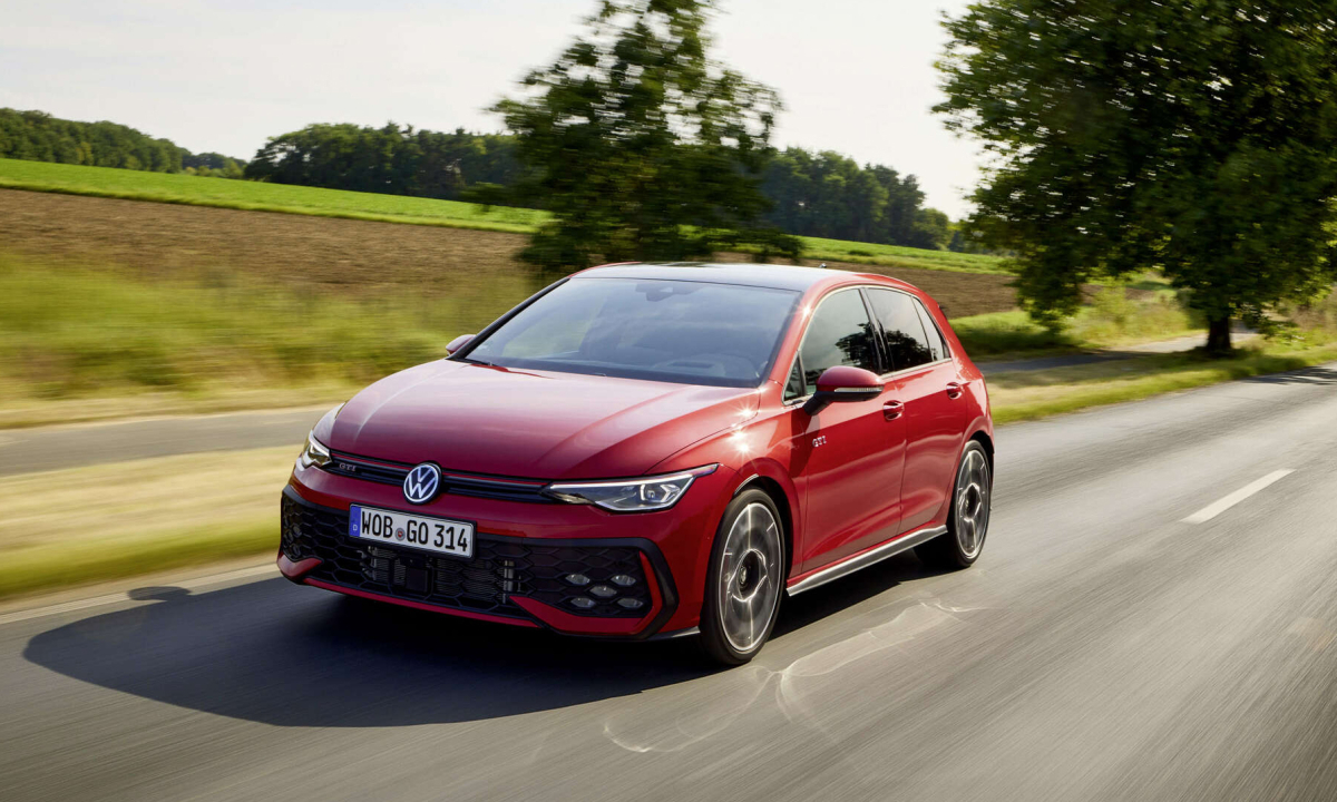 Volkswagen Golf – hatchback hiệu năng cao sắp bán ở Việt Nam Volkswagen Golf – hatchback hiệu năng cao sắp bán ở Việt Nam