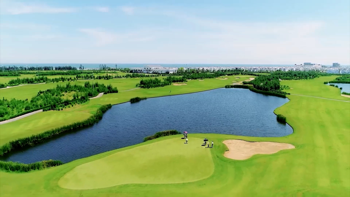 Tổ hợp sân golf của Vinpearl ở Tuyên Quang dự kiến vận hành từ 2027 Tổ hợp sân golf của Vinpearl ở Tuyên Quang dự kiến vận hành từ 2027