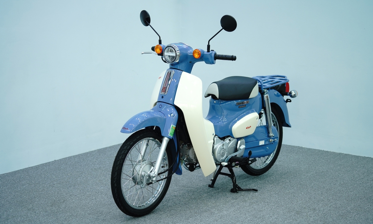 Honda Super Cub 50 Final Edition đầu tiên về Việt Nam Honda Super Cub 50 Final Edition đầu tiên về Việt Nam