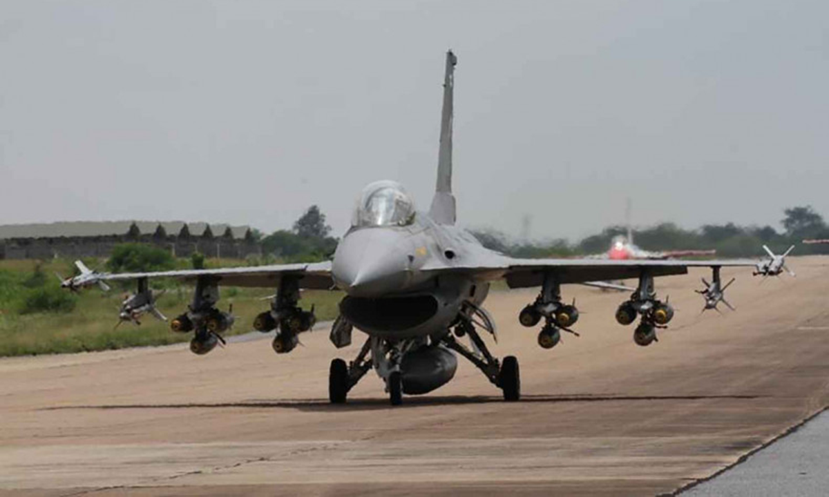 Thái Lan điều F-16 tập kích mục tiêu Campuchia
