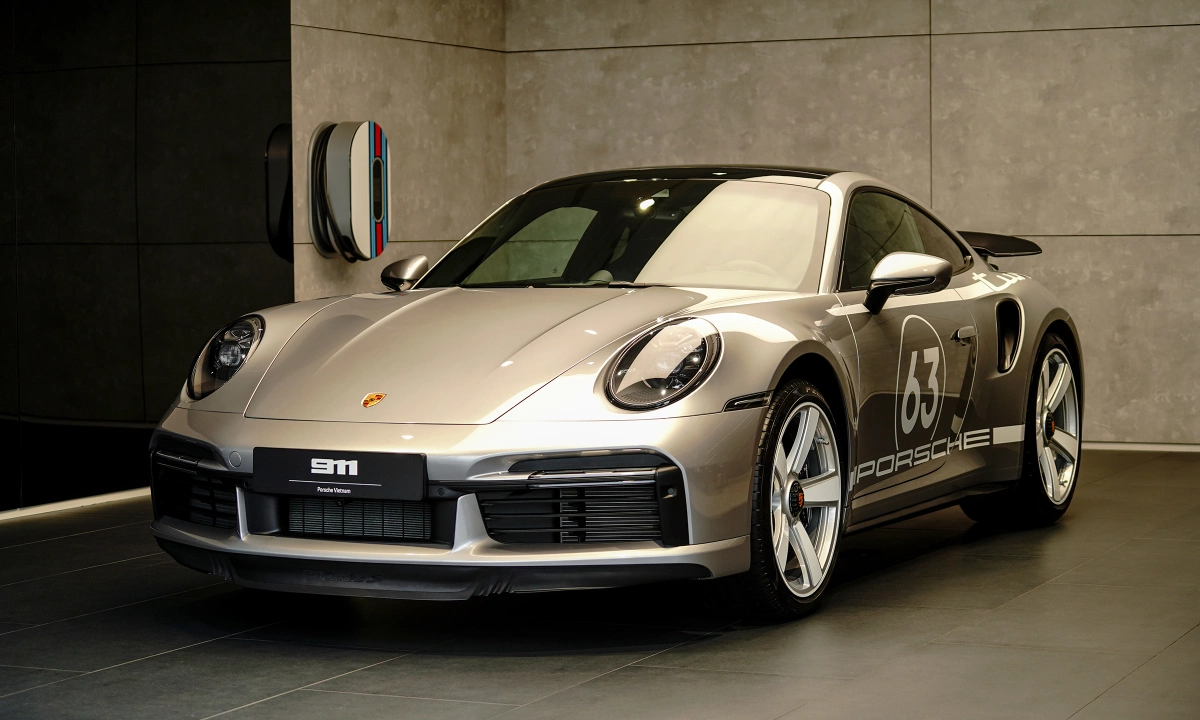 Porsche 911 Turbo 50 Years – xe thể thao hàng hiếm tại Việt Nam Porsche 911 Turbo 50 Years – xe thể thao hàng hiếm tại Việt Nam