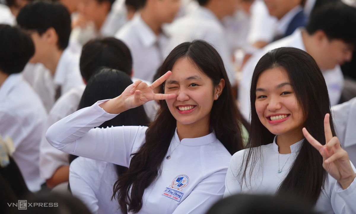 Học sinh TP HCM tựu trường ngày nào?