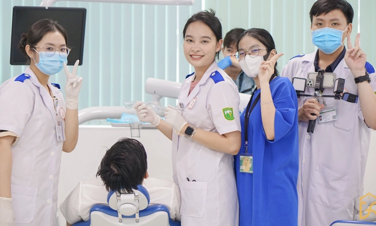 Sinh viên Đại học Y khoa Phạm Ngọc Thạch (Nguồn: VnExpress)