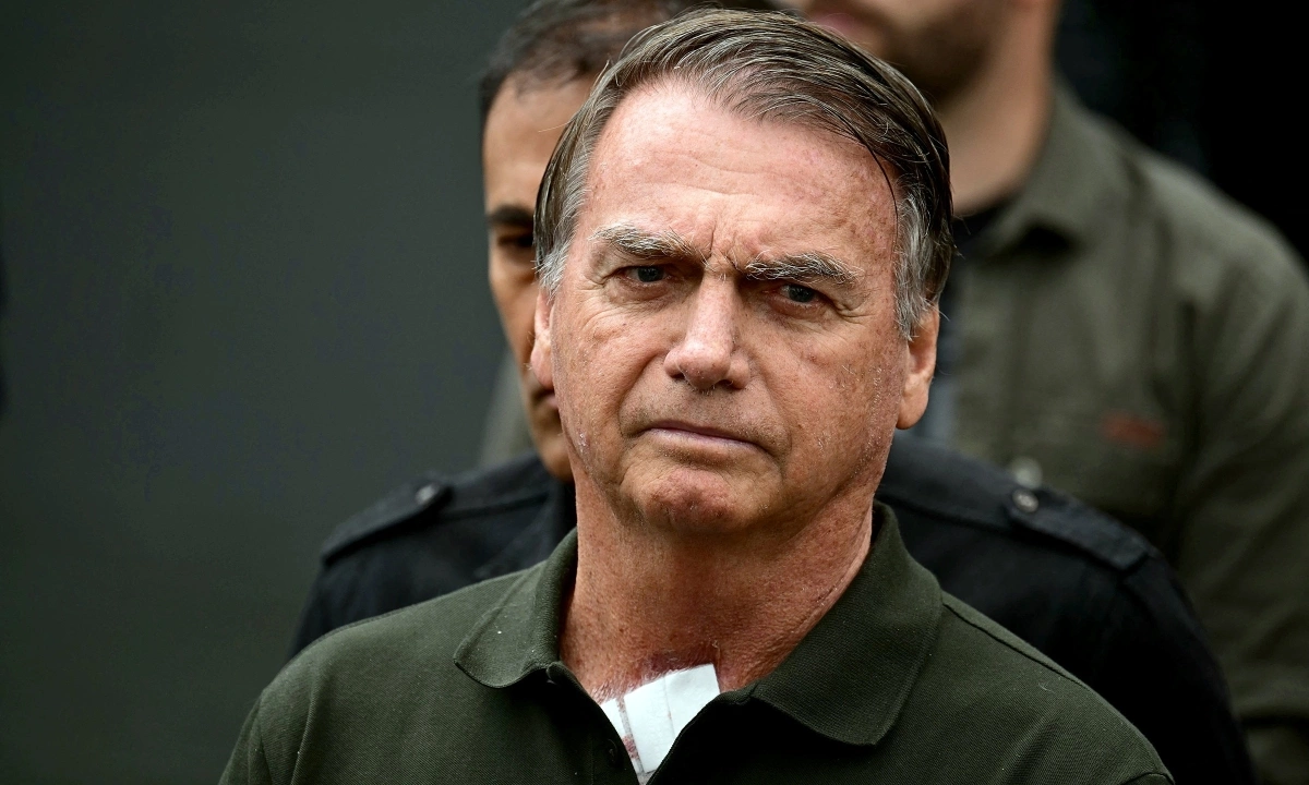 Cựu tổng thống Brazil hai lần vào viện sau khi lĩnh án 27 ...