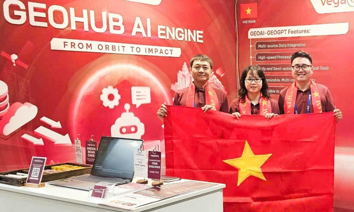 Phần mềm xử lý dữ liệu vệ tinh Việt tại hội nghị vũ trụ thế giới