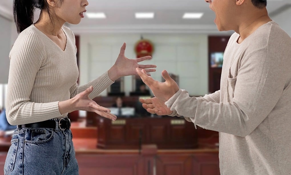 Con gái kiện bố, đòi bán nhà để đi du học - Báo VnExpress