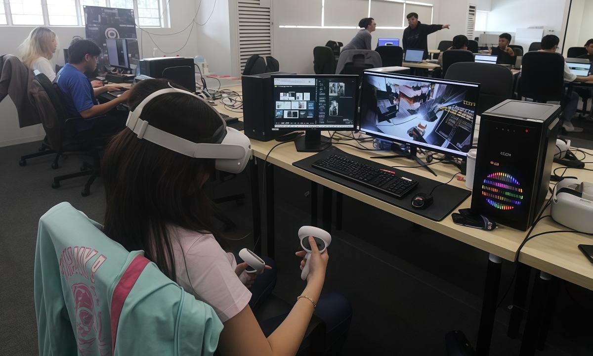 Xuất khẩu lao động thời AI: Ngồi ở Philippines, điều khiển robot ở Nhật Bản