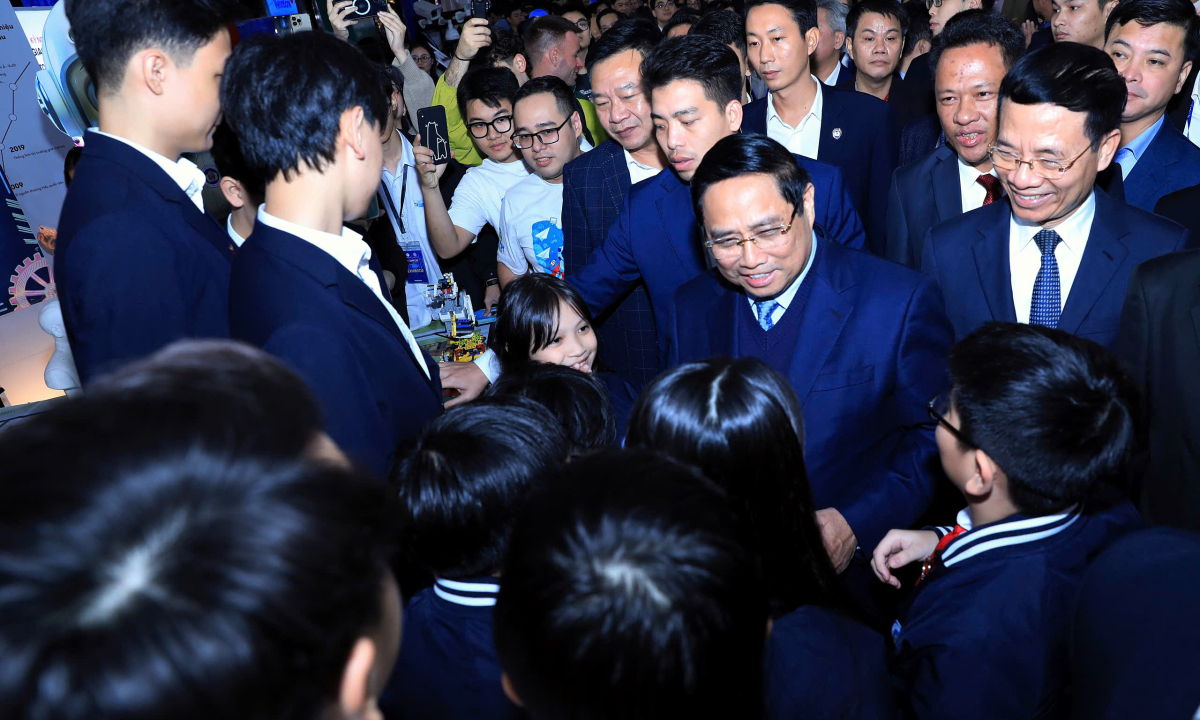 Thủ tướng: Cả xã hội đổi mới sáng tạo, đất nước sẽ chuyển mình mạnh mẽ