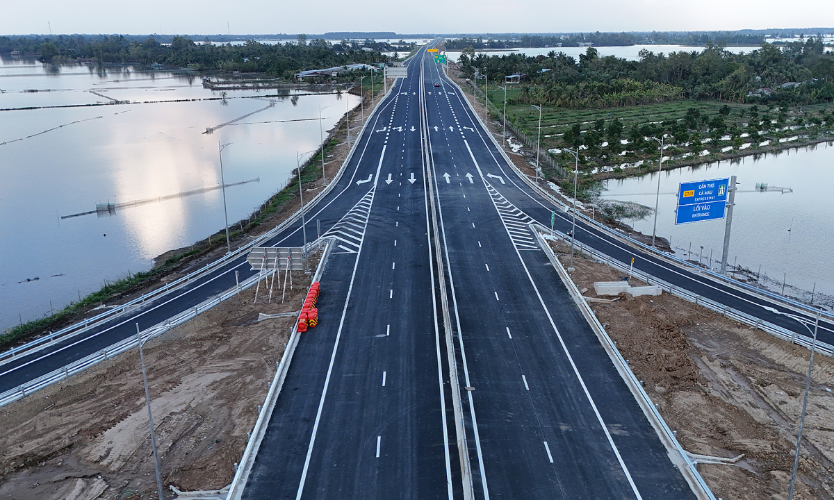 Gallery - Diện mạo cao tốc rút ngắn một nửa thời gian từ TP HCM đi Cà Mau - Báo VnExpress