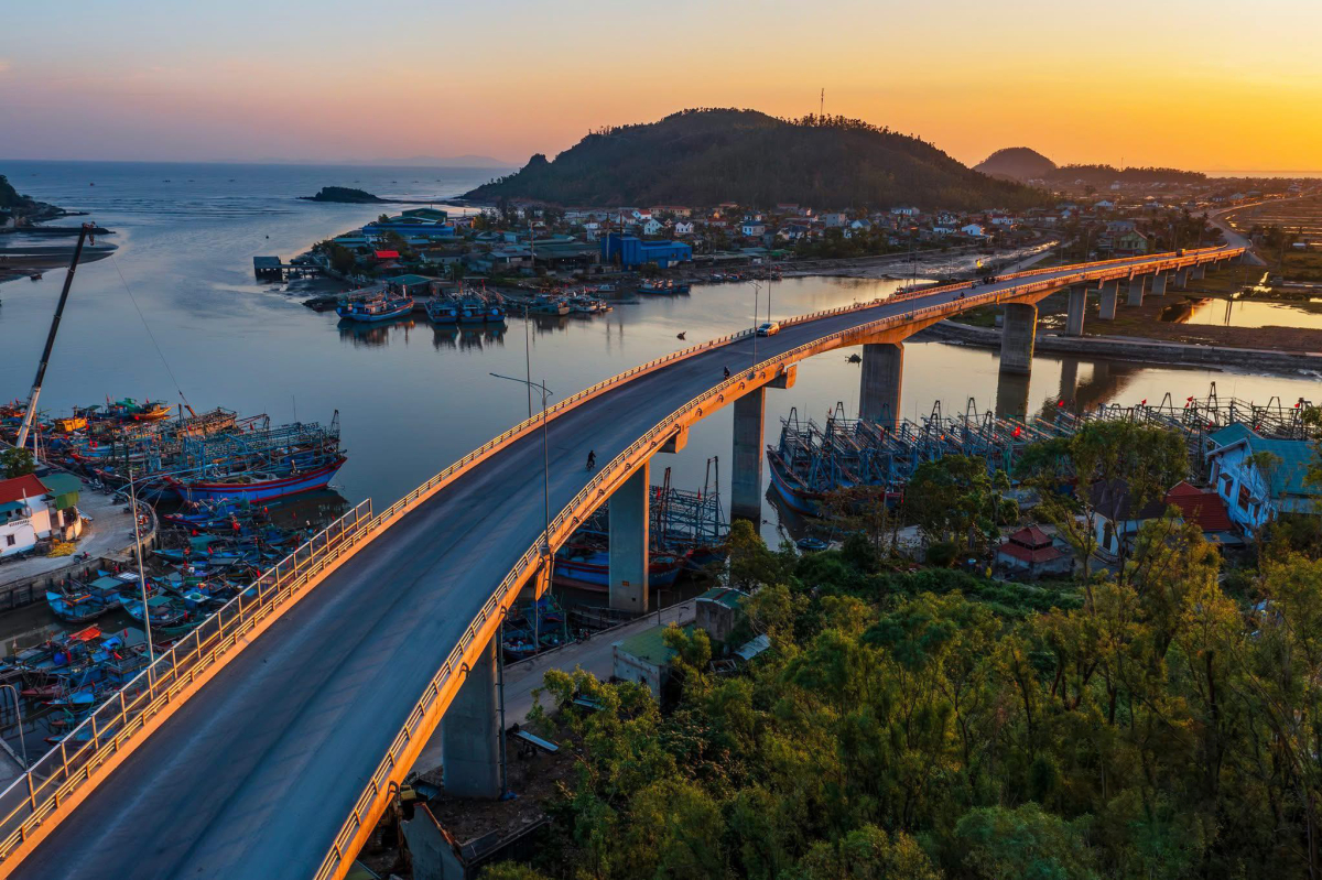 Gallery - Đường ven biển hơn 4.600 tỷ đồng ở Nghệ An sắp hoàn thành - Báo VnExpress