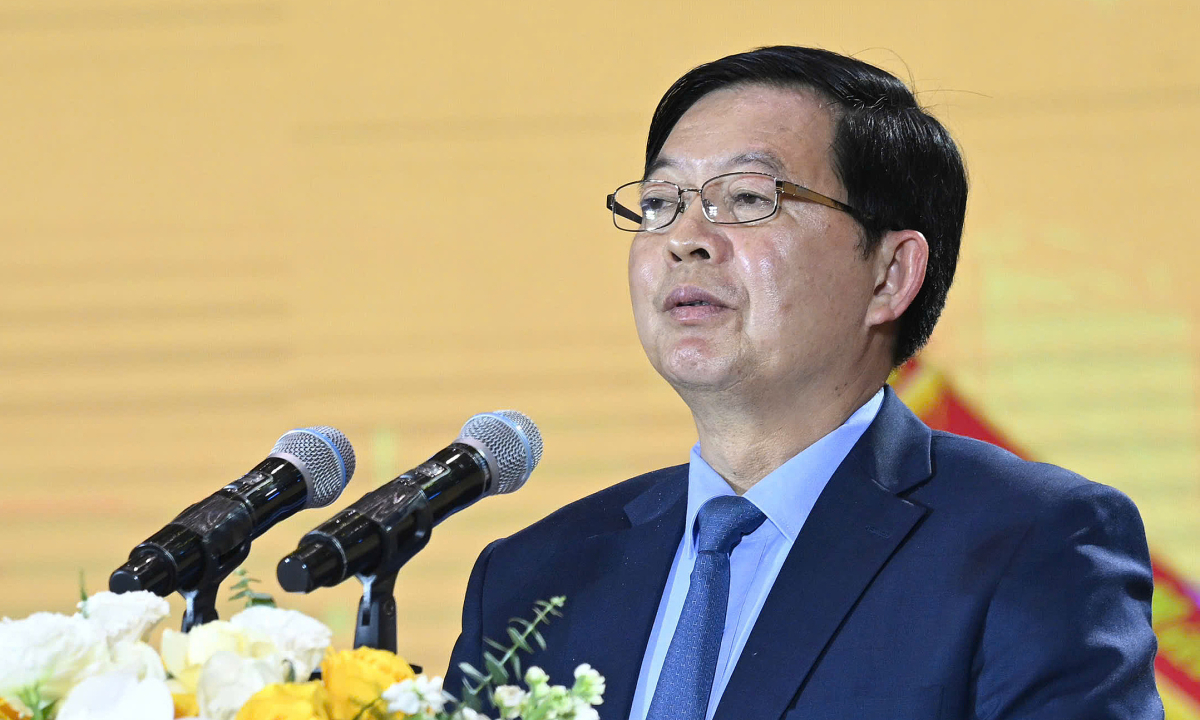 ‘Chuyển từ làm chủ sang dẫn dắt, phát triển công nghệ"