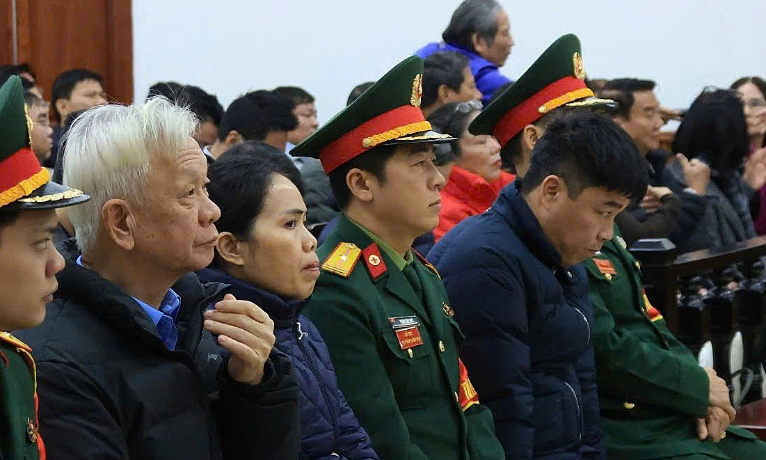 Hậu 'Pháo': Không thể ngăn, phải nhận 63 ha đất vàng dù biết tỉnh giao sai - VnExpress