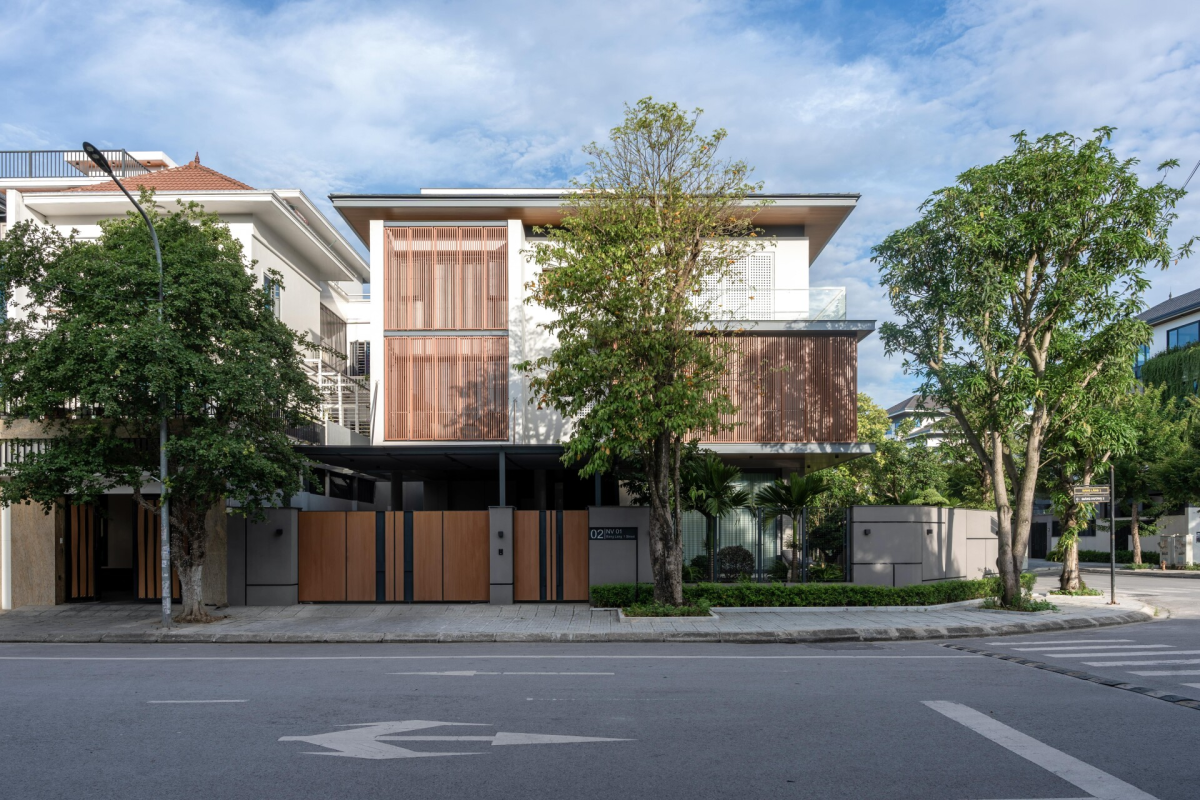 Biệt thự 350 m2 thiết kế "đóng - mở" để sống cùng khí hậu nắng nóng
