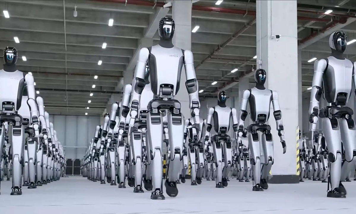 Trung Quốc áp đảo thị trường robot hình người