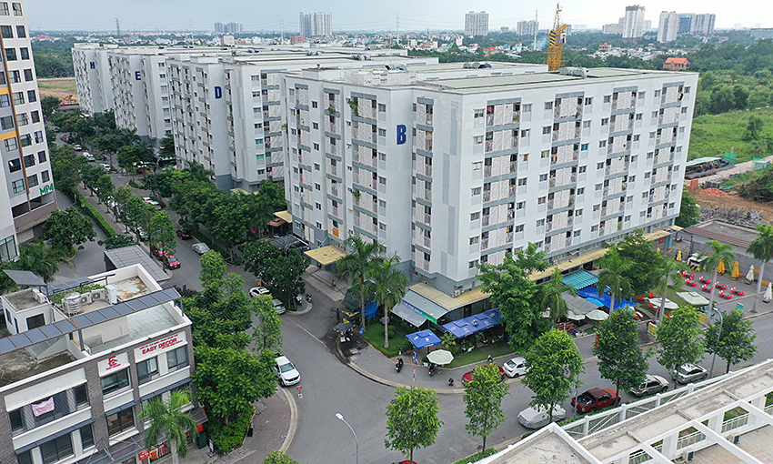 Xem xét cấp sổ hồng cho 4 dự án nhà ở tại TP HCM