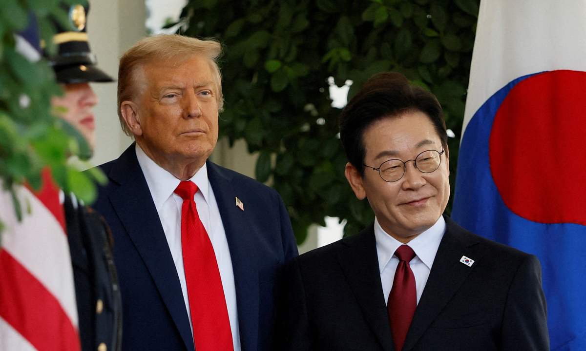 Lời đe dọa tăng thuế của ông Trump phủ bóng liên minh Mỹ - Hàn