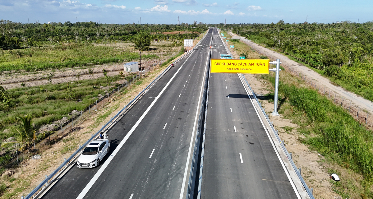 Bộ Xây dựng quy hoạch gần 9.000 km đường cao tốc đến năm 2050