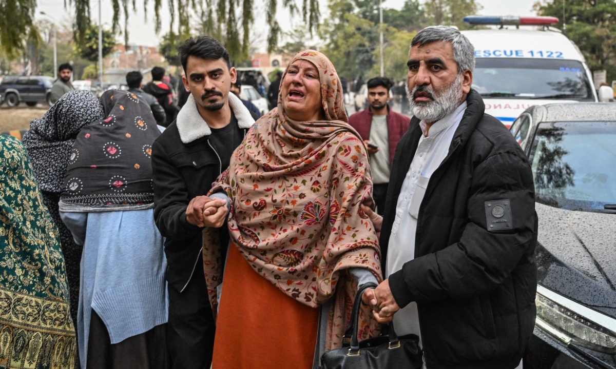 Đánh bom tự sát tại nhà thờ Hồi giáo, 31 người chết