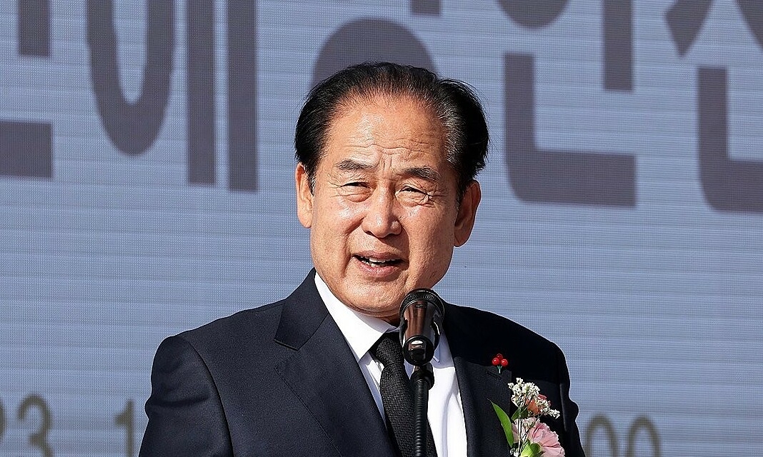 Chủ tịch huyện ở Hàn Quốc bị khai trừ đảng vì phát ngôn 'nhập khẩu trinh nữ Việt'