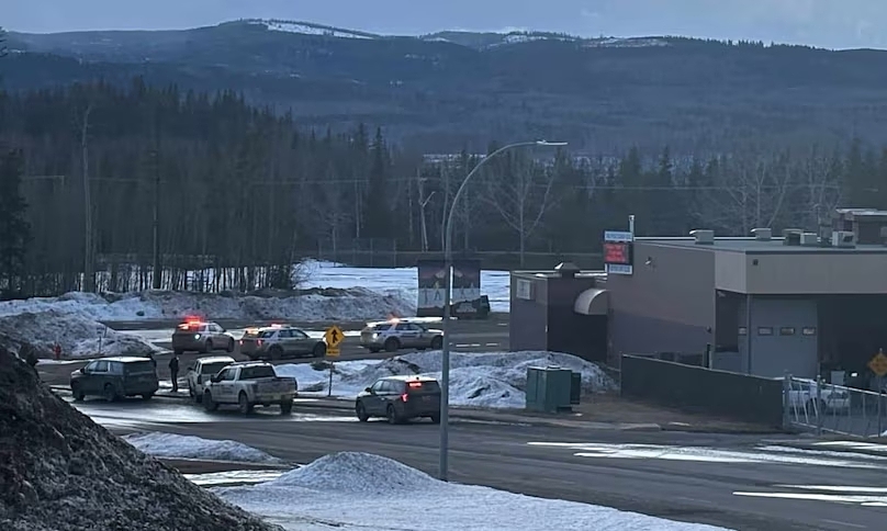 Nghi phạm xả súng ở trường học Canada là nữ