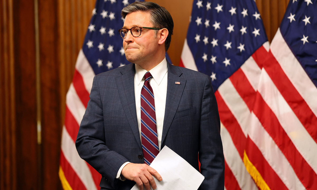 Loạt nghị sĩ Cộng hòa chống lại đòn thuế của ông Trump với Canada