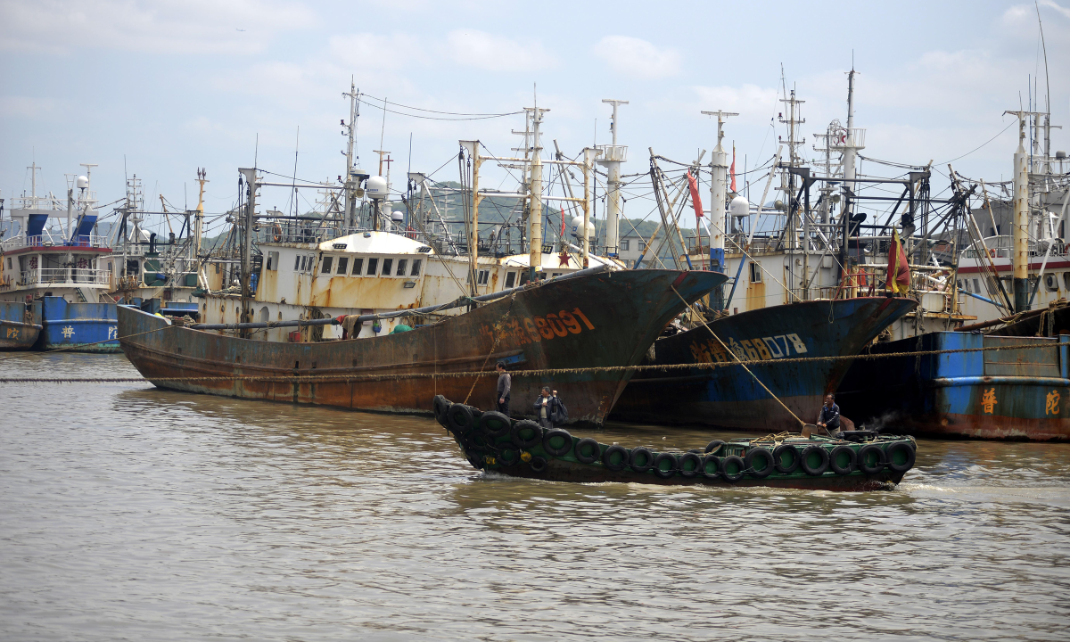 Nhật Bản tuyên bố bắt tàu cá Trung Quốc