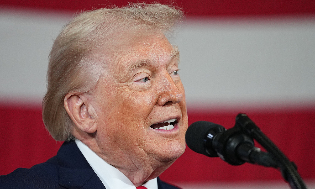 Nhà Trắng gây chú ý với loạt thiệp Valentine 'đá xoáy' - VnExpress