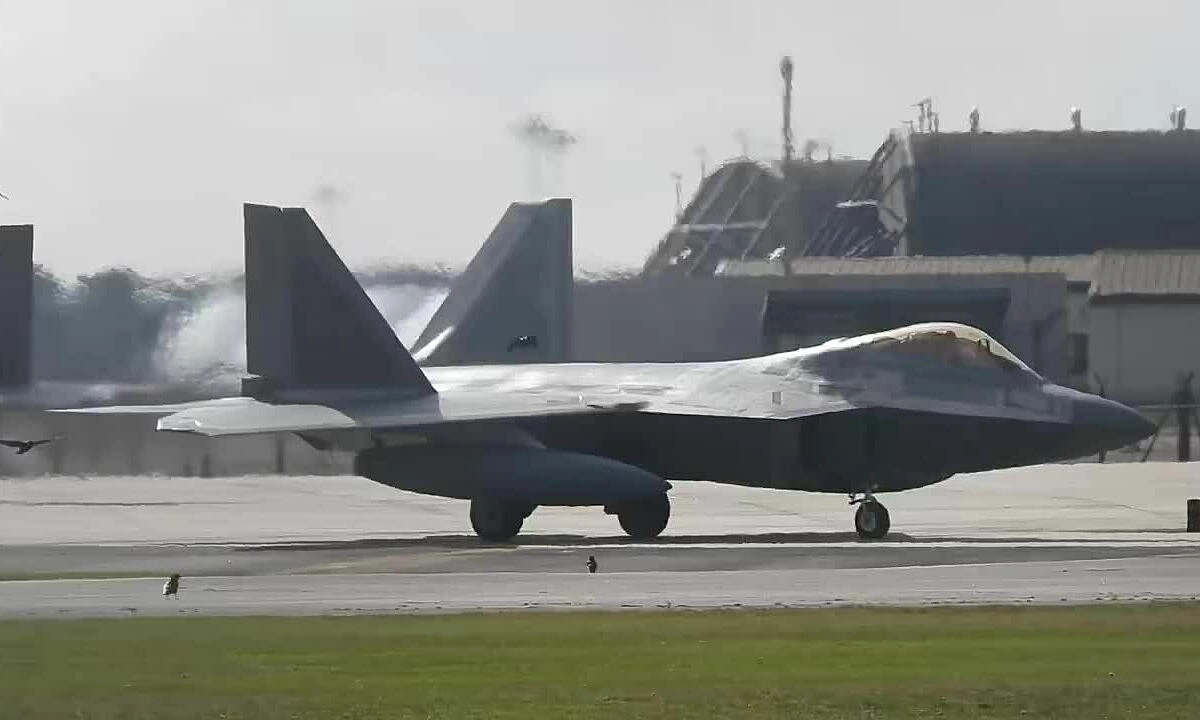 Phi đội F-22 Mỹ tới Israel giữa căng thẳng với Iran
